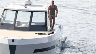 Kıvanç Tatlıtuğ, 80 milyonluk lüks teknesini satışa sundu! Arkasında yatan duygusal nedenler yürekleri burkuyor.