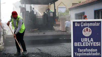 Urla'da 150 Milyon TL'lik Yatırım: 50 Bin Ton Sıcak Asfaltla Yol Seferberliği Başladı!