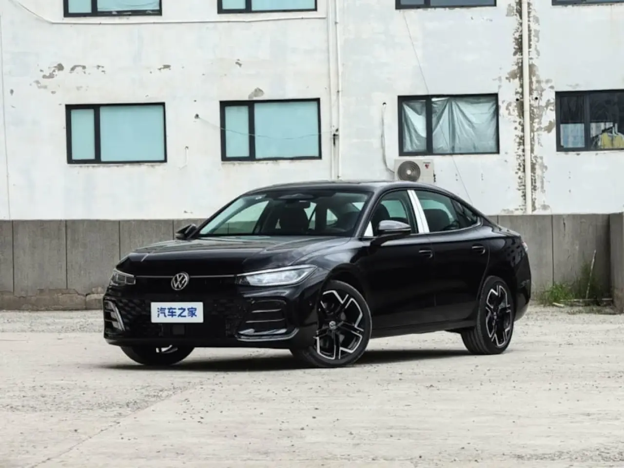 2027 Volkswagen Passat Pro Türkiye’yi Kıskandırdı. 2